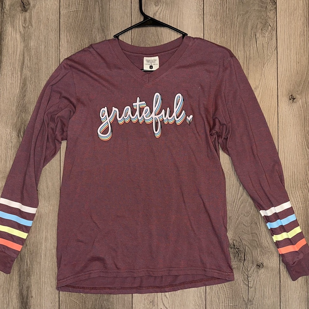 Jadelynn Brooke Heathered Purple V-Neck Grateful Top
